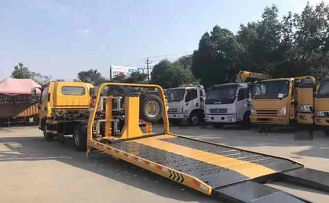 柏乡汽车中途维修案例